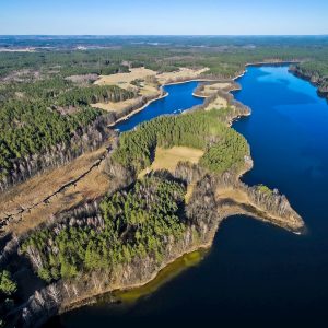 Skrydis oro balionu virš Molėtų ežerų
