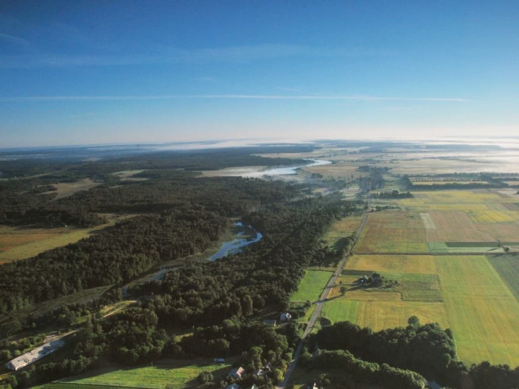Šventosios upė iš oro baliono netoli Palangos